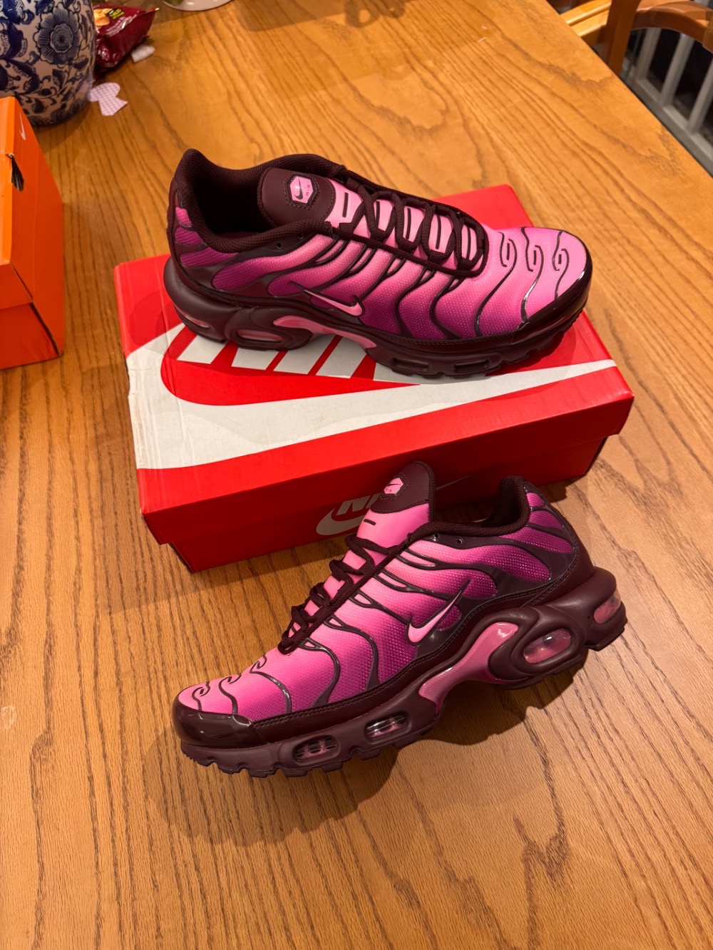 Nike Air Max Plus Pink — 40.5, Novo
