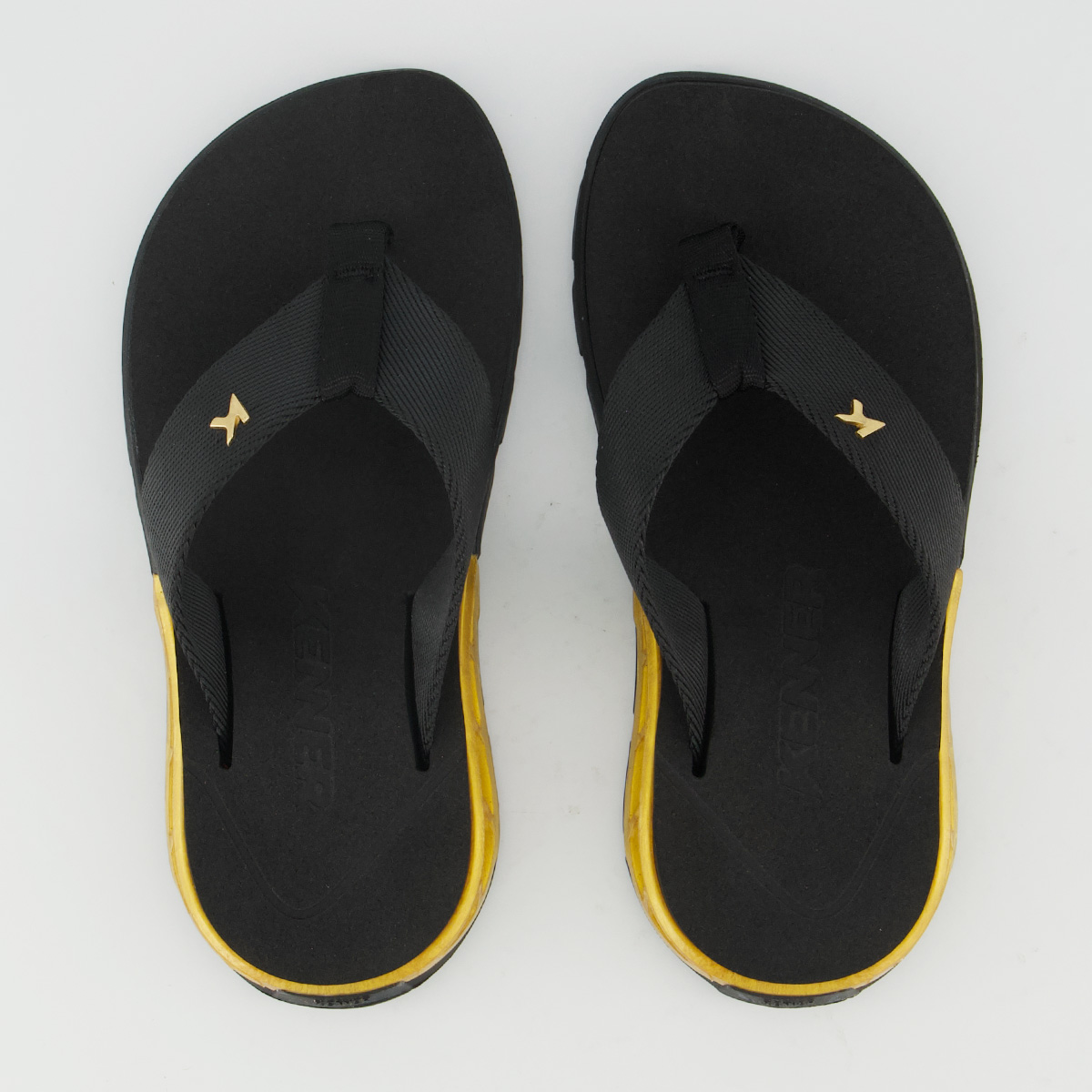 Chinelo Kenner Rakka Infantil Preto e Dourado