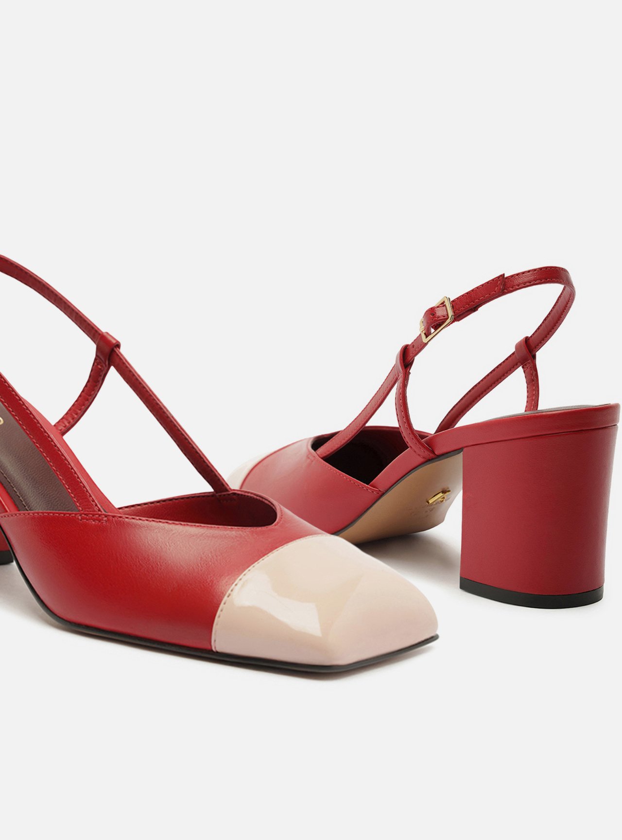 Foto 4 de Scarpin Vermelho Verniz Salto Bloco Slingback Margot