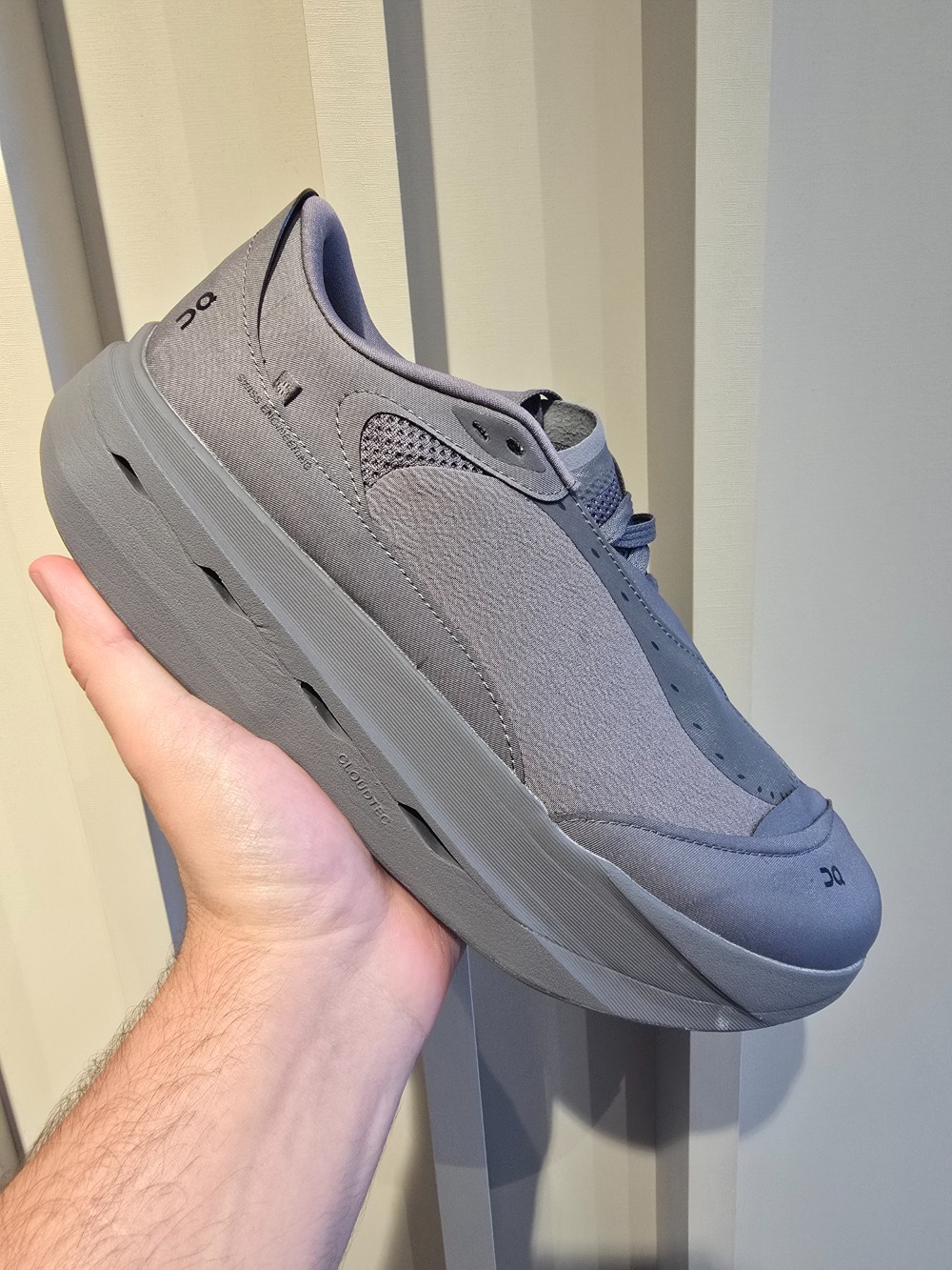 PAF x On Running Cloudboom Volt Ember Pebble — 34 / 35 / 39 / 40 / 41 / 42 / 43 / 44, Novo