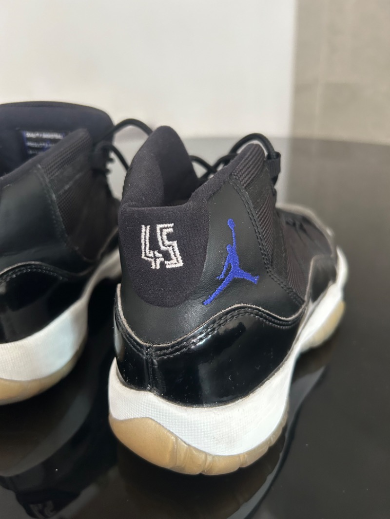Foto 5 de Air Jordan 11 Space Jam — 36, Usado