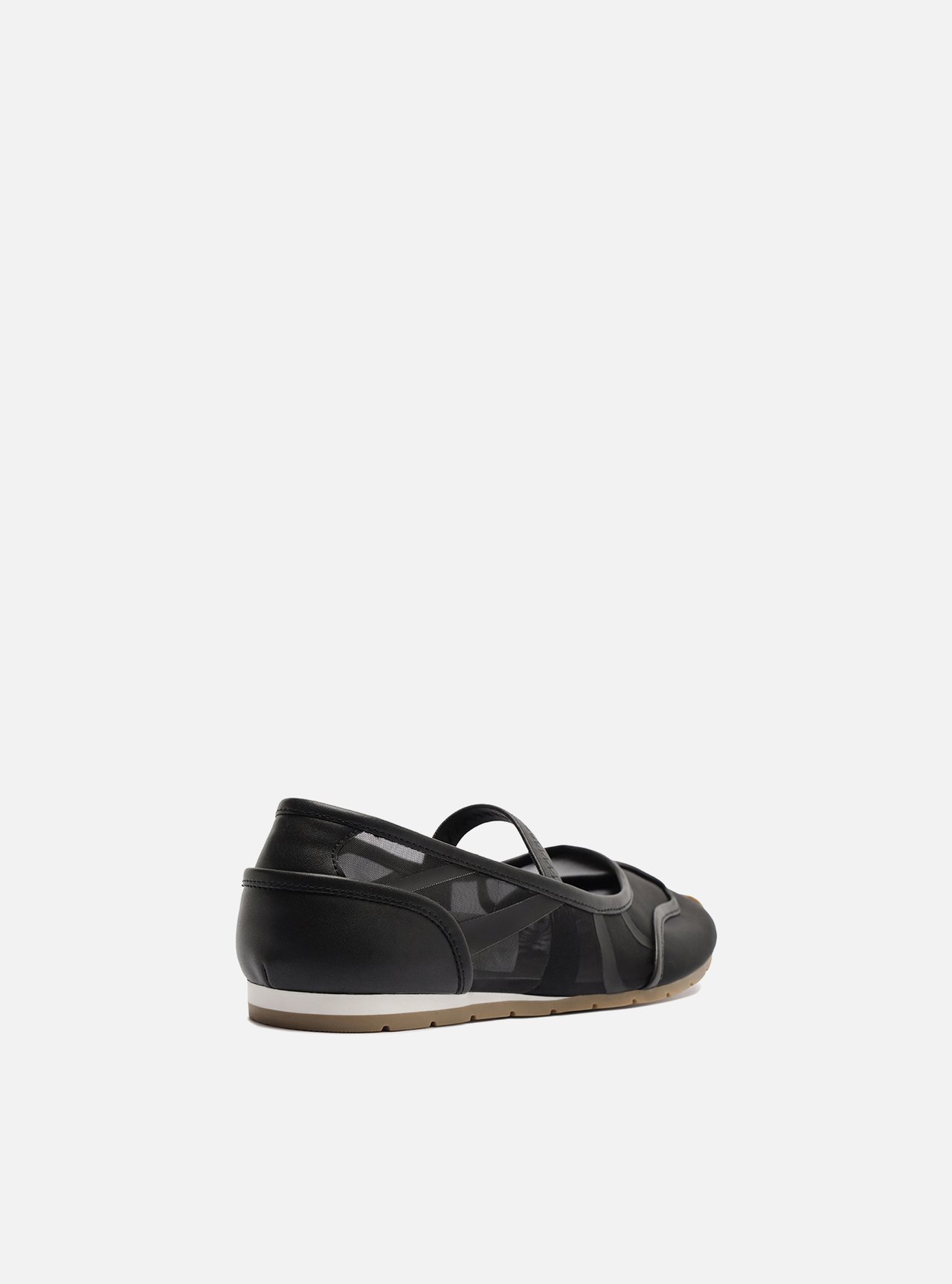 Foto 3 de Tênis Preto Tela Bico Redondo Slip On