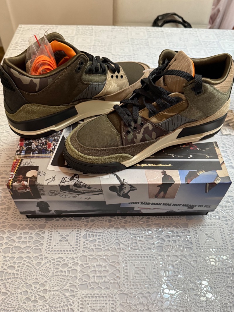 Foto 3 de Air Jordan 3 Patchwork — 42, Novo