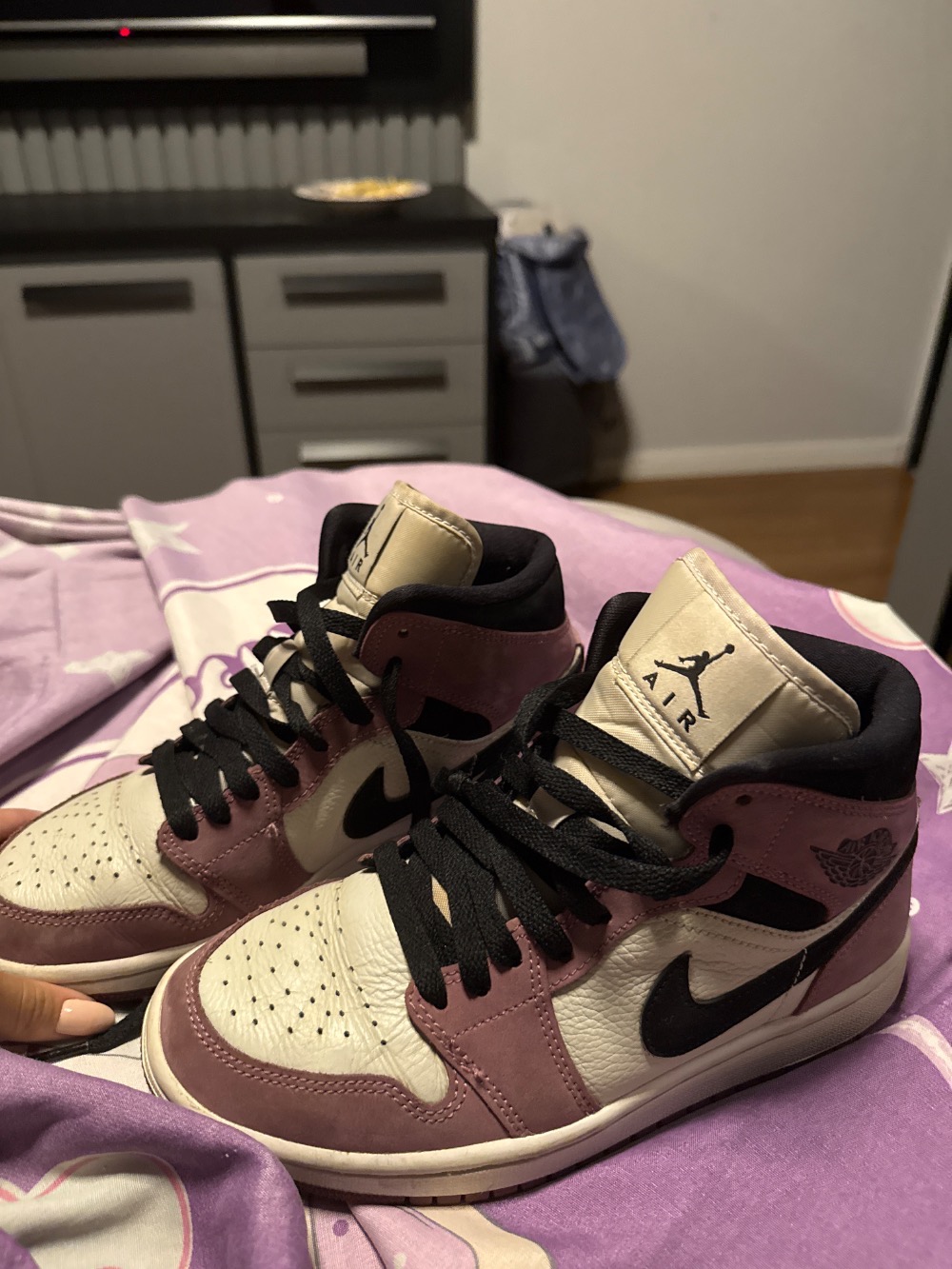 Air Jordan 1 Mid SE Berry Pink — 35, Usado