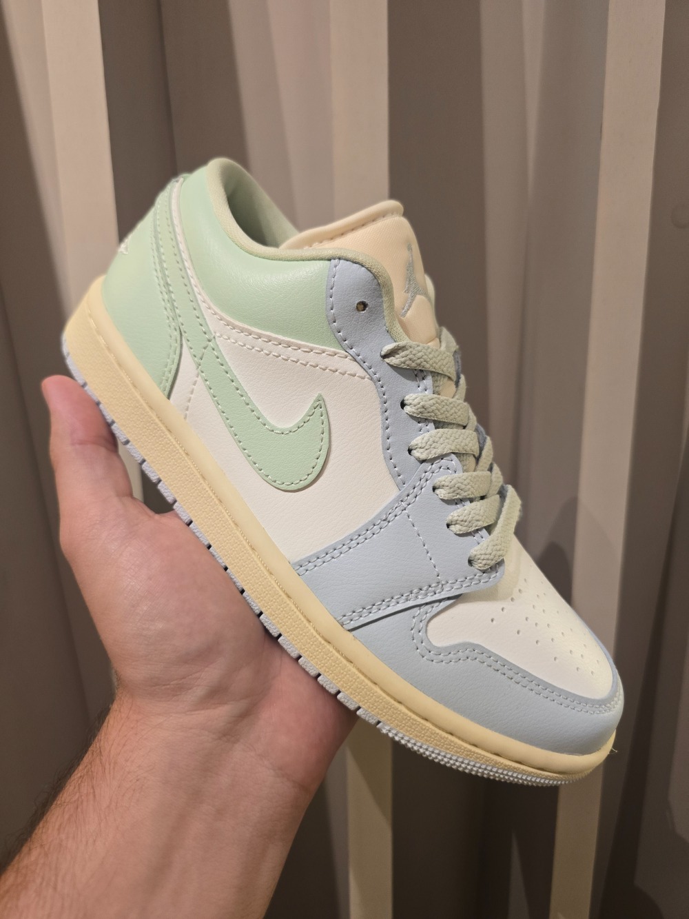 Air Jordan 1 Low Sail Jade Aura — 37, Novo