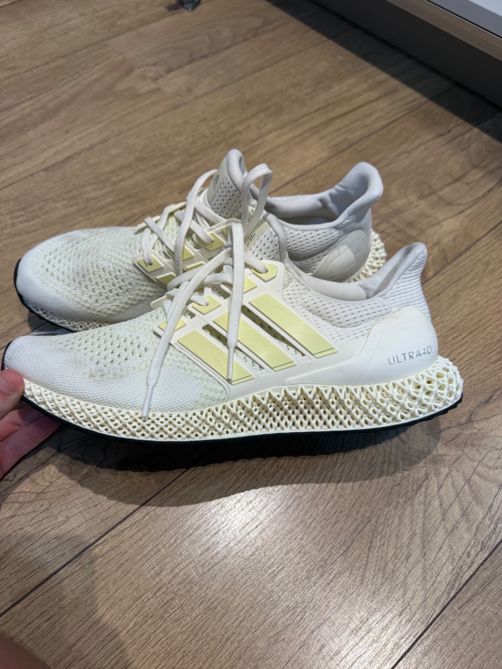 adidas Ultra 4D Core White Almost Lime Silver Metallic — 44, Usado