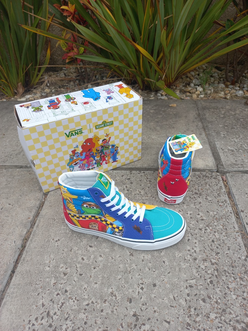 Vila Sésamo x Vans Sk8-Hi Multicolor — 40, Novo