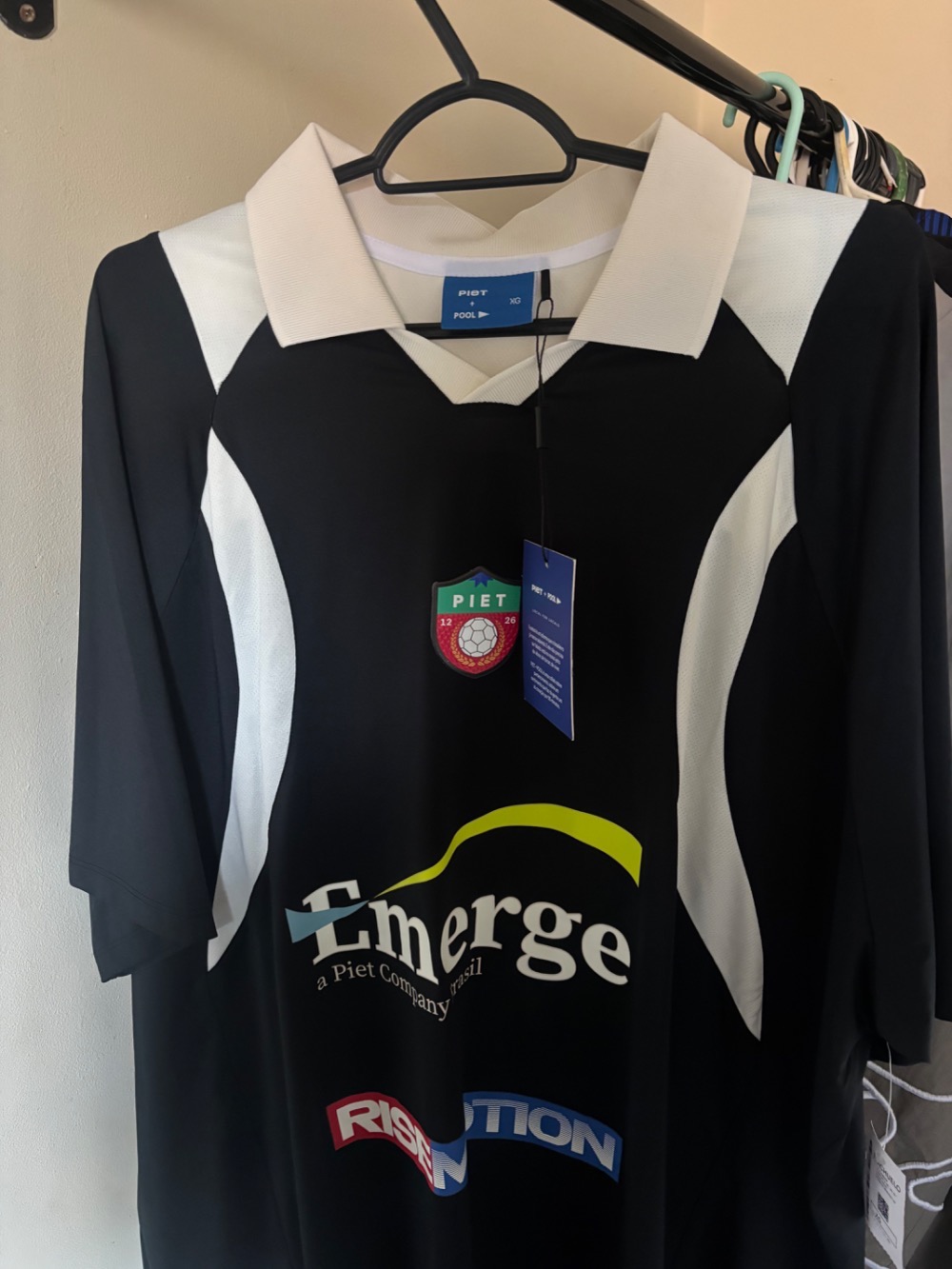 Piet x Pool Camiseta Raglan Preta — XG, Novo