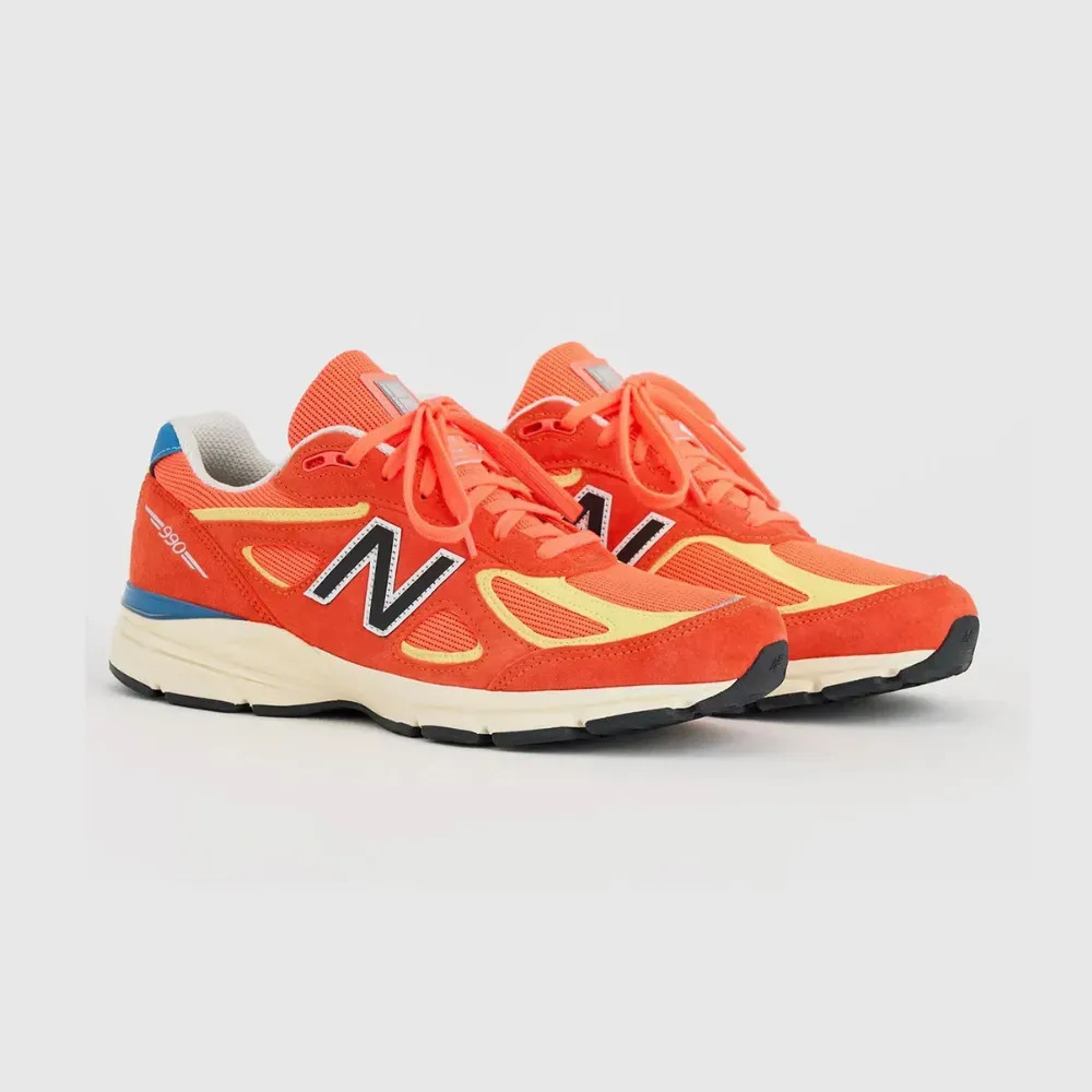 New Balance 990v4 MiUSA Urgent Red Maize — 38 / 39 / 41 / 42 / 43 / 44, Novo