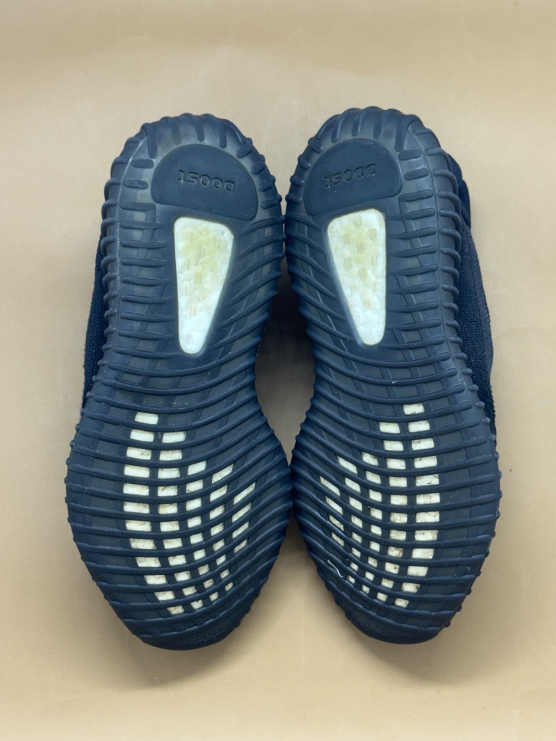 Foto 4 de Yeezy 350 V2 Onyx (2023) — 38, Usado