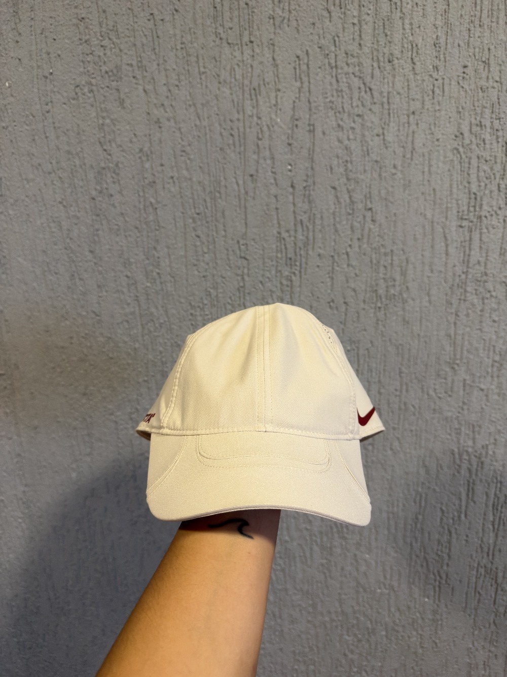 NOCTA x Boné Nike Light Orewood Brown Team Red — M, Novo