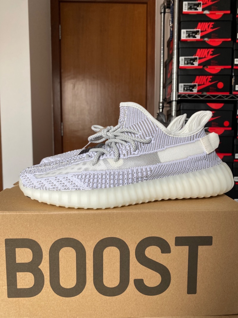 Foto 2 de Yeezy 350 V2 Static Non-Reflective (2023) — 43, Novo