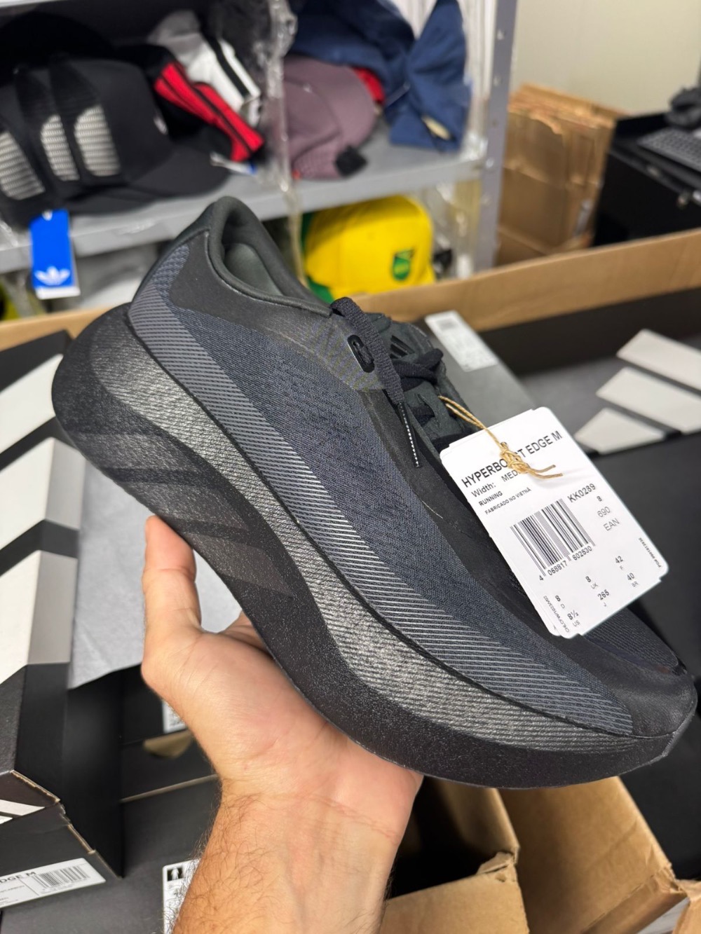adidas Hyperboost Edge Core Black Carbon — 37 / 38 / 39 / 40 / 41 / 42 / 43, Novo
